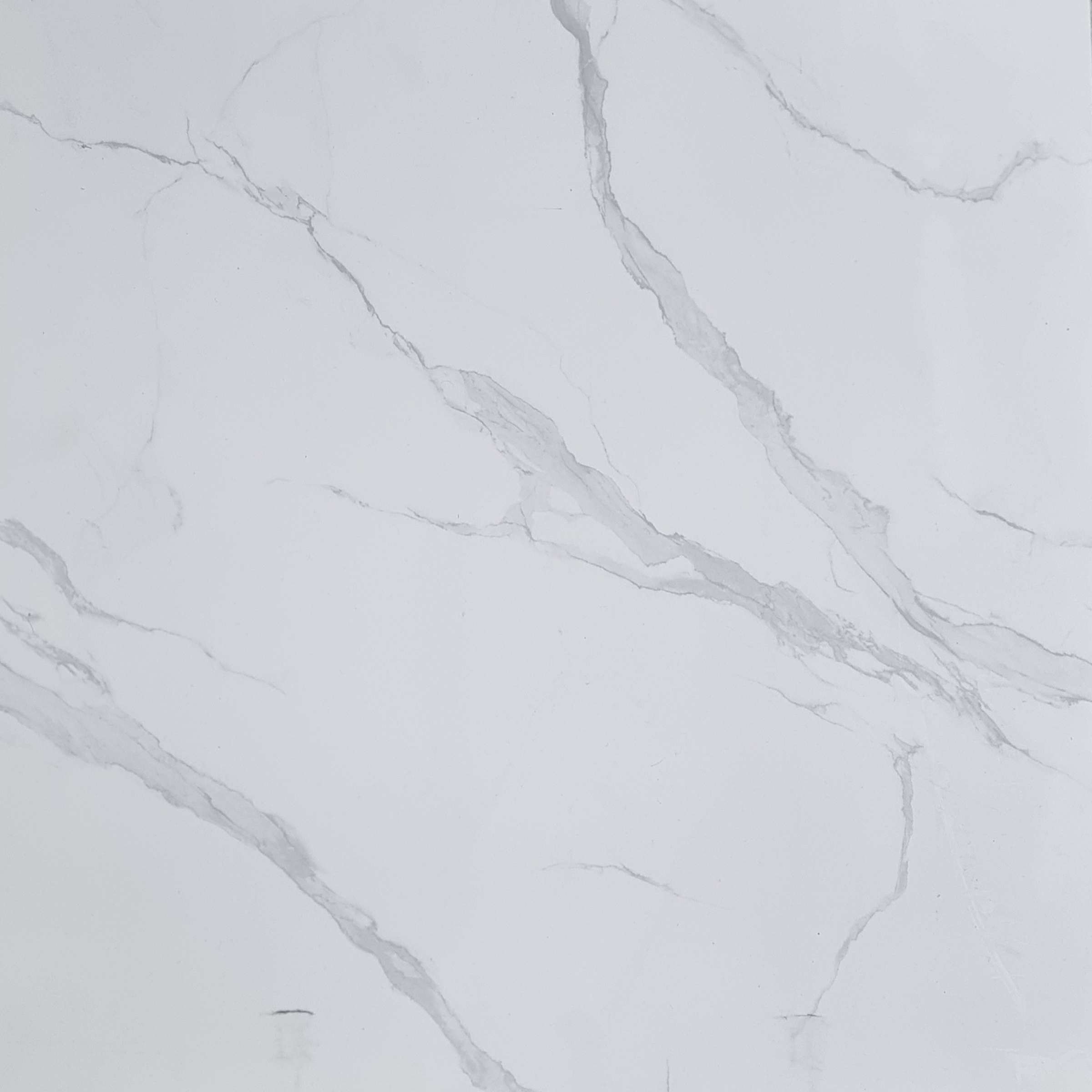 BALDOSA BRILLANTE 60X60 1.44 METROS