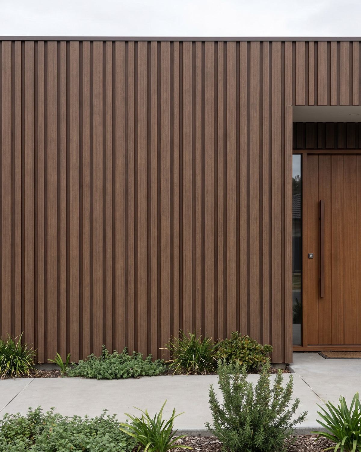 LÁMINA WPC ACANALADA EXTERIOR 2900×218×24.5MM | MODELO 99315 | ELM | BOLSA 2 PIEZAS