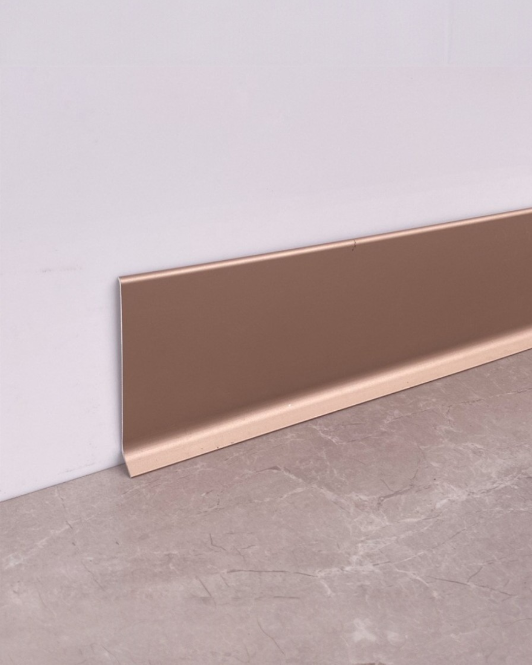 LÍNEA DE RODAPIÉ ADHESIVA DE 10 CM - ALUMINIO - 2.50ML