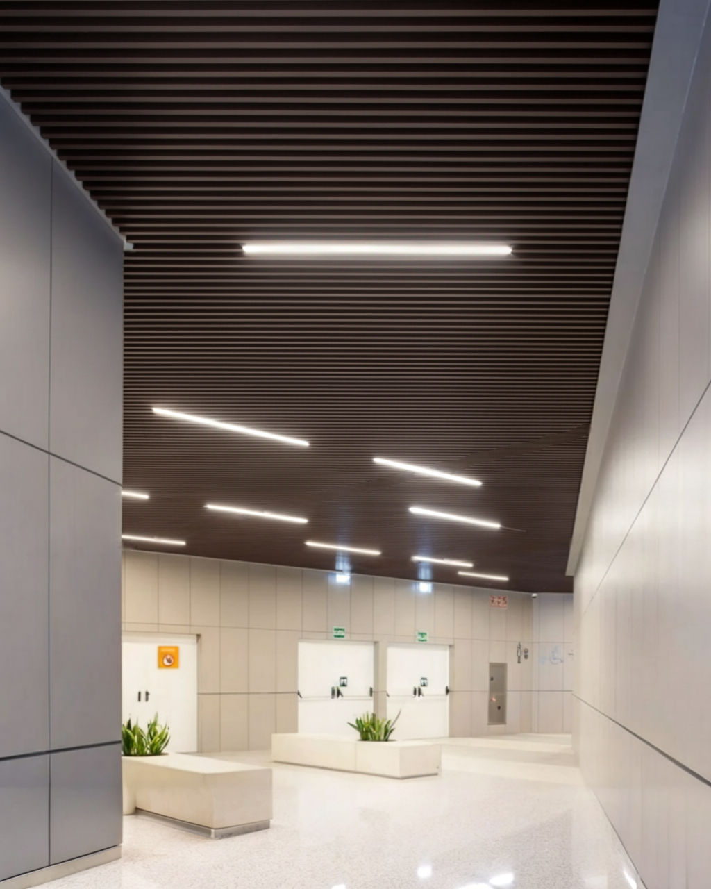 PERFIL DE ALUMINIO DE CIELO RASO - FORMA RECTANGULAR - 30 × 80 × 0.8 MM × 2.9 M  - MADERA NOGAL